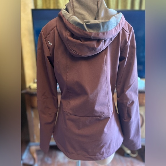 Lolë Bella Swan Twilight Jacket 8 - Picture 8 of 11